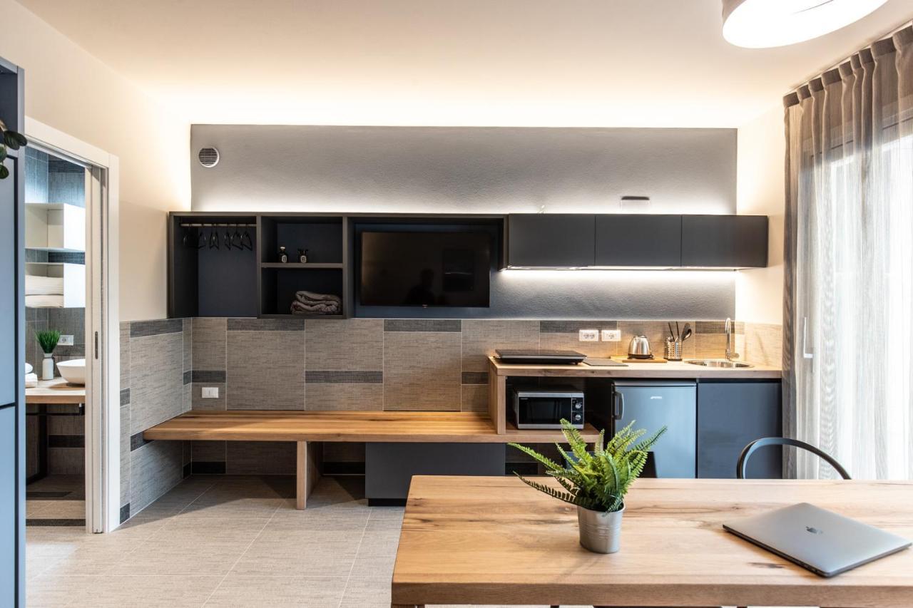 Sei Garda Apartments Peschiera del Garda Dış mekan fotoğraf